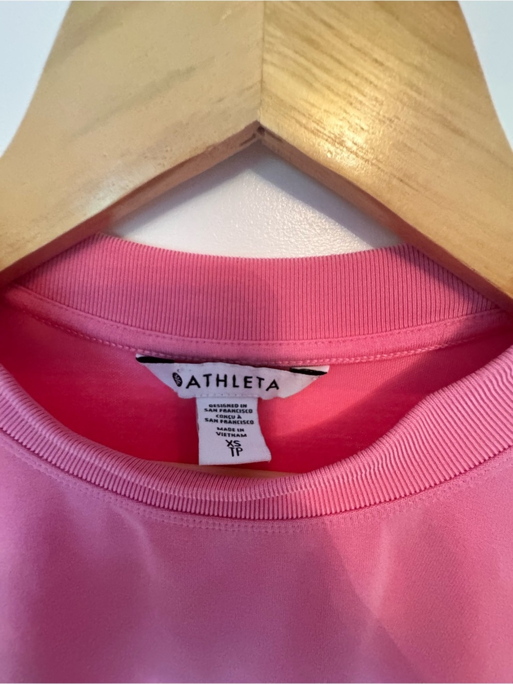 Athleta Seasoft Crewneck Sweatshirt - Raphanus Pink - Size XS - Picture 4 of 9